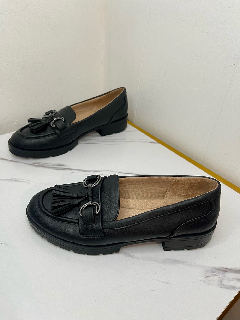 Life Stride Black Tassel Loafers with Silver Hardware Size 8M